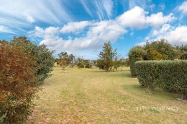 Residential Block For Sale - WA - Moresby - 6530 - END DATE SALE  (Image 2)