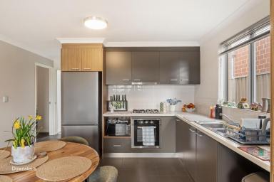 House For Sale - WA - Dunsborough - 6281 - Dual-Key Investment Opportunity  (Image 2)