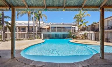 Unit For Sale - WA - Mandurah - 6210 - HOLIDAYS EVERYDAY!!  (Image 2)