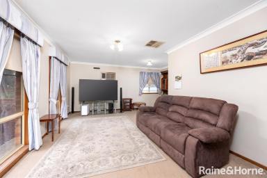 House For Sale - NSW - Lake Albert - 2650 - Lake Albert Living (Image 2)
