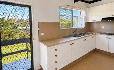House For Lease - QLD - Edge Hill - 4870 - Spacious Four-Bedroom Home in Prime Edge Hill Location  (Image 2)