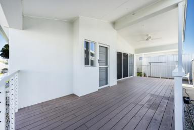 Retirement For Sale - NSW - Grafton - 2460 - AS NEW - DOWNSIZING DONE RIGHT!  (Image 2)