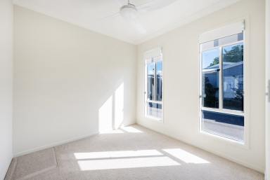 Retirement For Sale - NSW - Grafton - 2460 - AS NEW - DOWNSIZING DONE RIGHT!  (Image 2)