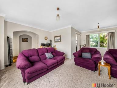 House For Sale - NSW - Surf Beach - 2536 - TICKS A LOT OF THE BOXES.  (Image 2)