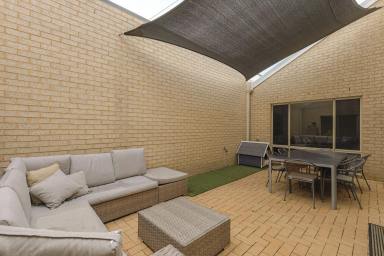 House For Sale - WA - Butler - 6036 - In a Word: Refreshing  (Image 2)