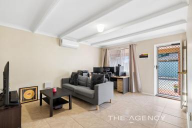 House For Sale - WA - Swan View - 6056 - A Fantastic Home With A Workshop And Subdivision Potential  (Image 2)