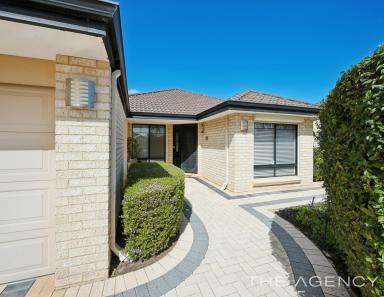 House For Sale - WA - Canning Vale - 6155 - A Peaceful Haven in the Heart of Canning Vale  (Image 2)