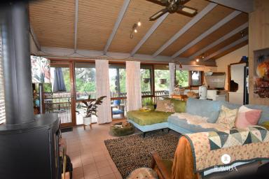 House For Lease - VIC - Beechworth - 3747 - A Tranquil Hideaway Just Minutes From Town  (Image 2)