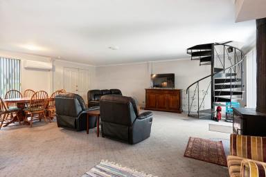 House For Sale - TAS - Strahan - 7468 - Spacious Family Living in the Heart of Strahan  (Image 2)