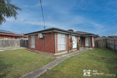 House For Lease - VIC - Cranbourne - 3977 - Modern & Convenient 3-Bedroom Home in Cranbourne West  (Image 2)