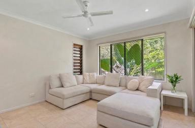 House For Lease - QLD - Bentley Park - 4869 - Spacious 3-Bedroom Family Home in Quiet Cul-de-Sac  (Image 2)