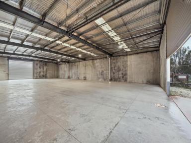 Showrooms/Bulky Goods For Sale - VIC - Seymour - 3660 - GET IN FIRST!  (Image 2)