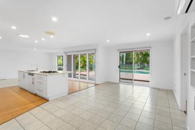 House For Lease - QLD - Doonan - 4562 - Spacious Doonan Hinterland Retreat with Lawn and Garden Care Included  (Image 2)