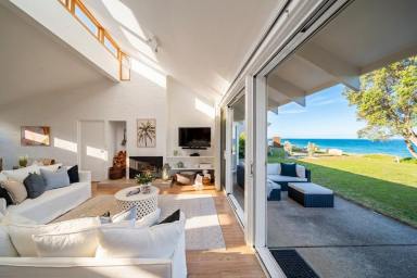 House Auction - NSW - Callala Beach - 2540 - Absolute Beachfront at Callala's Secluded End  (Image 2)