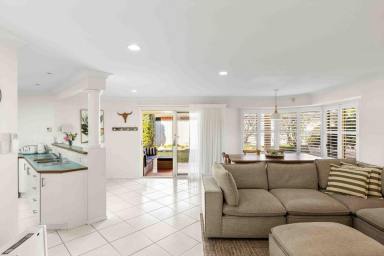 House For Sale - QLD - Middle Ridge - 4350 - Spacious Family Living with Versatile Spaces and an Easy-Care Lifestyle (Image 2)