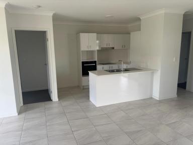 Duplex/Semi-detached For Lease - QLD - Southside - 4570 - 3 Bedroom Duplex for rent. Available 22 Feb 2025  (Image 2)