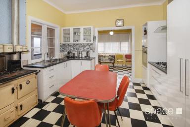 House For Sale - WA - Margaret River - 6285 - Short Stay Zone & Subdividable (Image 2)