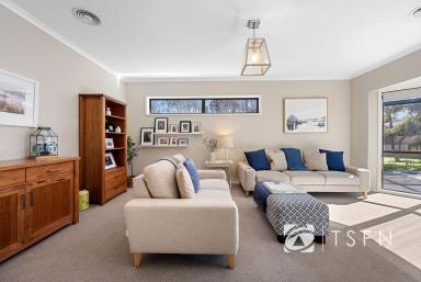 House For Sale - VIC - Kennington - 3550 - Modern Family Living in a Private, Secluded Setting  (Image 2)