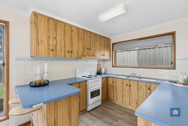 Unit For Sale - VIC - Elliminyt - 3250 - Neat as a Pin & Ready to Enjoy…  (Image 2)