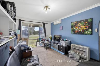 House For Sale - WA - Koondoola - 6064 - DEVELOPMENT POTENTIAL IN A QUIET CUL-DE-SAC (Image 2)