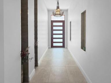 Cropping For Sale - NSW - Yanco - 2703 - YOUR OWN COUNTRY RETREAT  (Image 2)