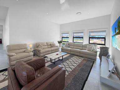 Cropping For Sale - NSW - Yanco - 2703 - YOUR OWN COUNTRY RETREAT  (Image 2)