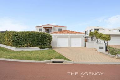 House For Sale - WA - Hillarys - 6025 - Room to Gather and Retreat  (Image 2)