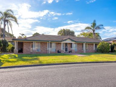 House For Sale - NSW - Old Bar - 2430 - Original Charm, Corner Block & Plenty of Potential  (Image 2)