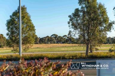 House For Sale - VIC - Lucknow - 3875 - Modern Living, Move In Ready (Image 2)