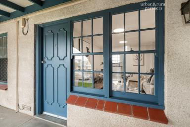 Unit For Sale - SA - Seacliff - 5049 - Coastal Charm, 5 Minutes Walk To The Beach , An Enviable Coastal Lifestyle. (Image 2)