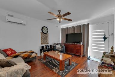 House For Lease - WA - Armadale - 6112 - 3 BEDROOM FAMILY HOME!!  (Image 2)