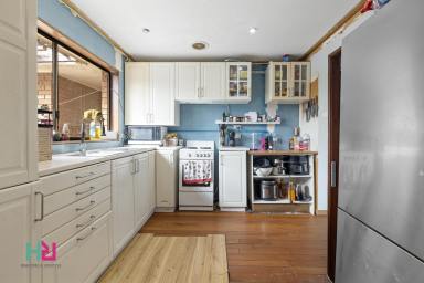 House For Sale - NSW - Mount Victoria - 2786 - BUY THE BONES. BRING THE VISION. CREATE THE VALUE. (Image 2)