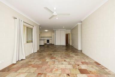 House For Lease - QLD - Edmonton - 4869 - Spacious Corner Block Home - Fully Airconditioned - Large Fenced Backyard (Image 2)