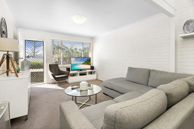 Villa For Sale - NSW - Kiama - 2533 - A Wonderful Single Level VILLA - LOCATED IN TOWN.  (Image 2)