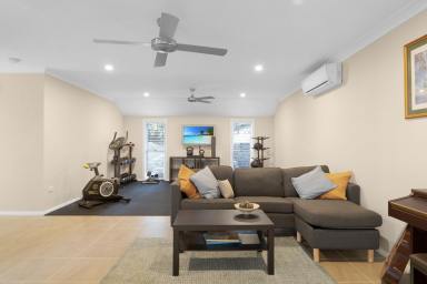 House For Lease - QLD - Middle Ridge - 4350 - Executive Residence with Tranquil Views  (Image 2)