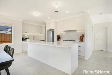 House For Sale - NSW - Moss Vale - 2577 - Modern Convenience, In The Heart Of Ashbourne  (Image 2)