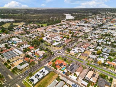 House For Sale - VIC - Mildura - 3500 - Villa Sol (Image 2)
