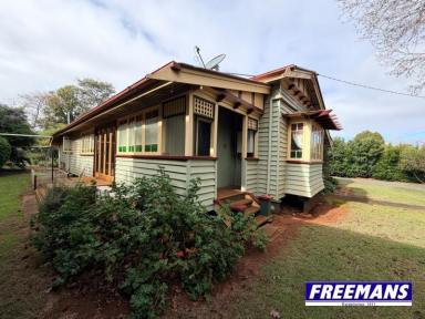 House For Sale - QLD - Kingaroy - 4610 - Half an acre, only a few block from Kingaroy CBD  (Image 2)