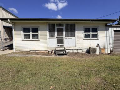 House For Lease - NSW - Clarenza - 2460 - 3 BEDROOM CARETAKERS COTTAGE + 6 CAR GARAGING + GRANNY FLAT + HUGE FENCED YARD  (Image 2)