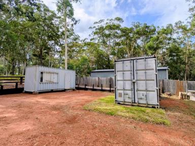 Residential Block For Sale - QLD - Russell Island - 4184 - REEL-AX IN STYLE! ISLAND WEEKENDER!  (Image 2)