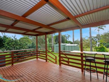 House For Sale - QLD - Russell Island - 4184 - Water Views, Privacy & Flexible Family Space on Canaipa Point! (Image 2)
