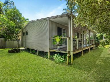 House For Sale - QLD - Lamb Island - 4184 - A Leafy Island Retreat  (Image 2)