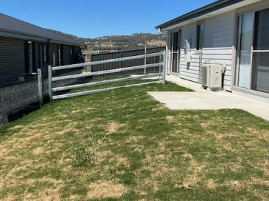 House For Lease - NSW - Tamworth - 2340 - 1 Bedroom Granny Flat in Moore Creek (Image 2)