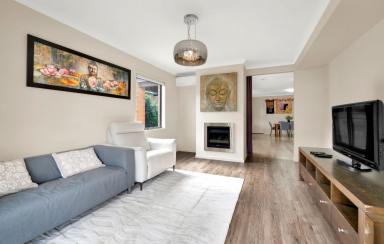 House For Sale - VIC - Officer - 3809 - Custom-Built Family Luxury in Prestigious Timbertop Estate  (Image 2)