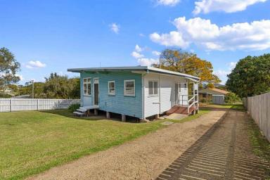 House For Sale - QLD - Gympie - 4570 - LITTLE TREASURE (Image 2)