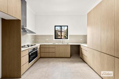 House For Lease - NSW - Wollongong - 2500 - Freshly Updated Four-Bedroom Home (Image 2)