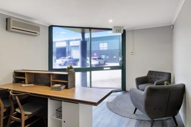 Industrial/Warehouse For Lease - QLD - Harristown - 4350 - 210 m2 of Prime Industrial Unit in Southgate Complex - Your Gateway to Success!  (Image 2)