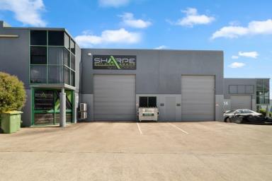 Industrial/Warehouse For Lease - QLD - Harristown - 4350 - 210 m2 of Prime Industrial Unit in Southgate Complex - Your Gateway to Success!  (Image 2)