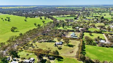 House Auction - SA - Mundulla - 5270 - Deceased Estate - Instructions are clear, it needs to go! (Image 2)
