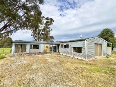 House Auction - SA - Mundulla - 5270 - Deceased Estate - Instructions are clear, it needs to go! (Image 2)